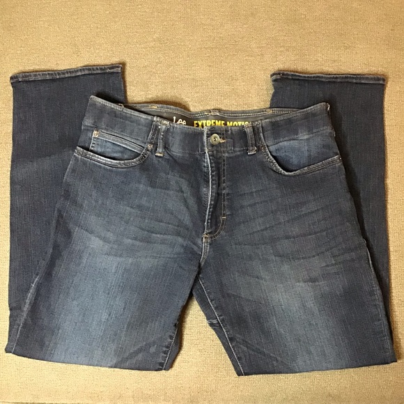 lee straight fit tapered leg